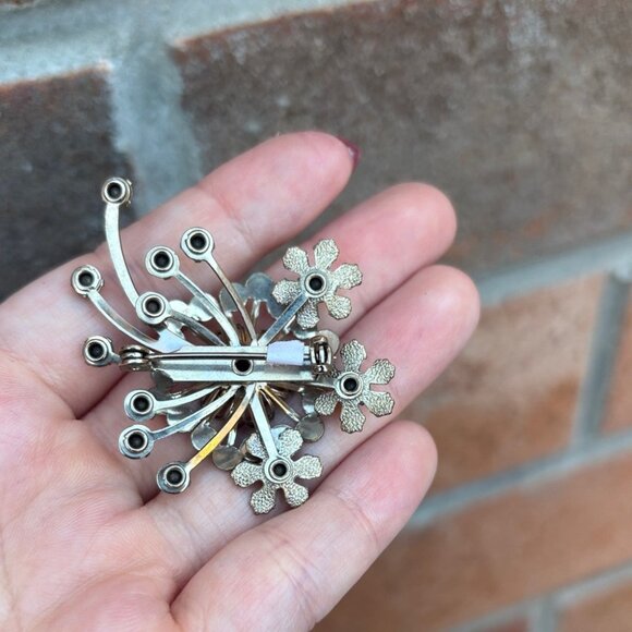 Vintage Floral Brooch with Iridescent Aurora Borealis Rhinestone Accents - Picture 4 of 6